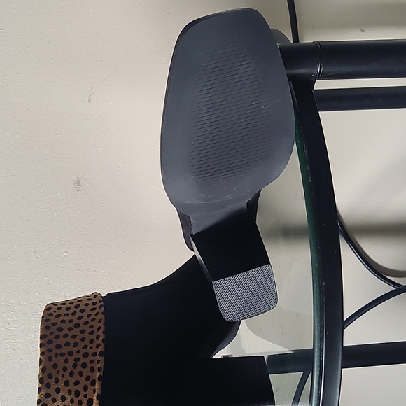 Booties - Picture 3 of 4